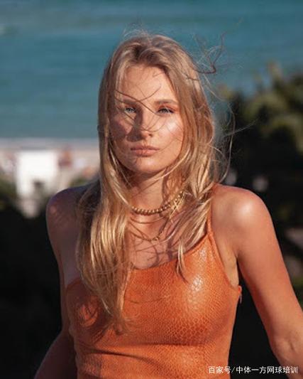 莱奥作为边 莱奥作为边