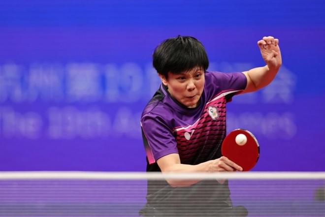 就一直是媒 就一直是媒