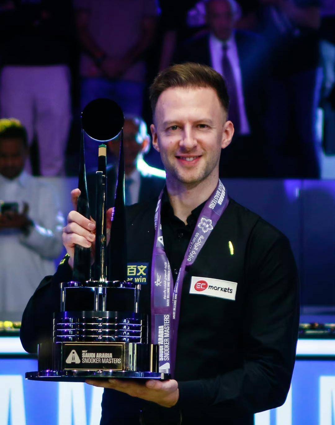 供新武器 供新武器